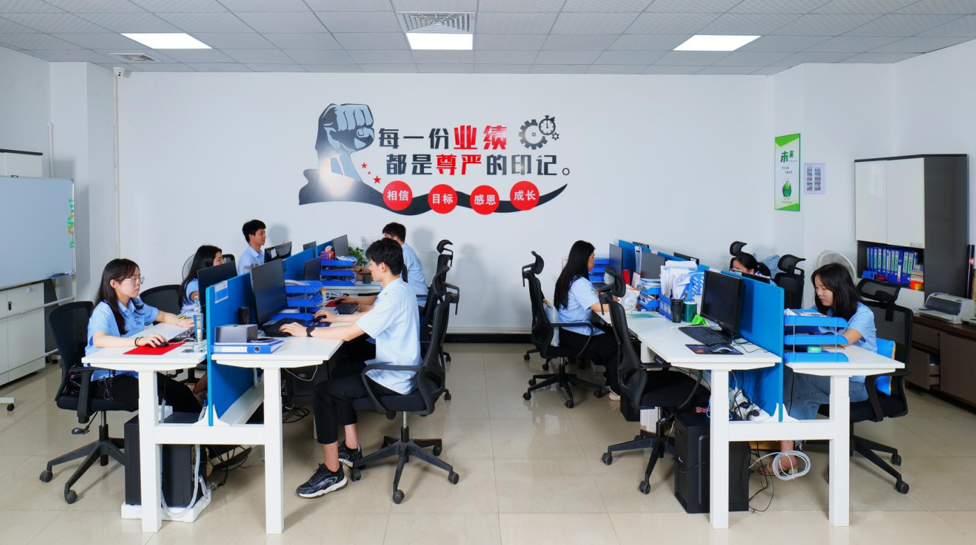 適切なリフティング テーブル デスクの選択: 人間工学に基づいた効率性のガイド